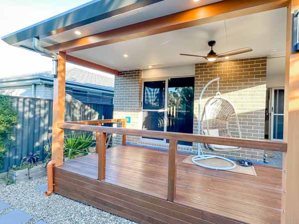 Insulated patio with Casuarina woodgrain aluminium frame