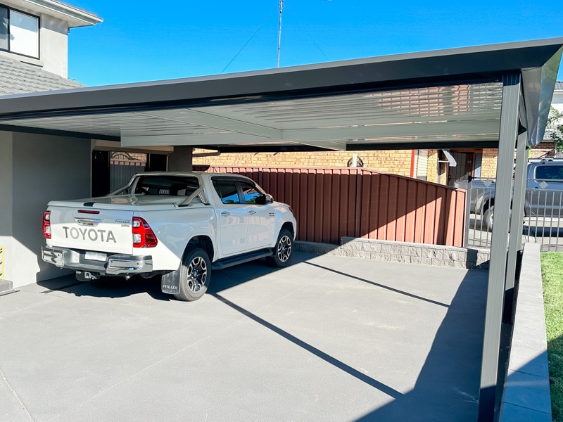 Flat Carport with Stratco Horizon roofing